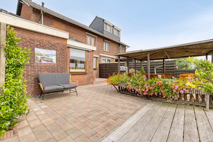 Photo 41 of Stougjesdijk 115