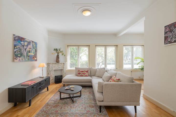 Photo 20 of Amsterdamseweg 211