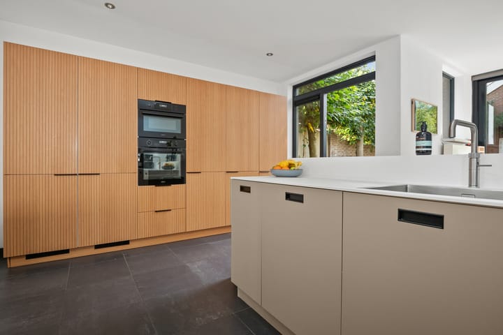 Foto 14 van Theresialaan 56