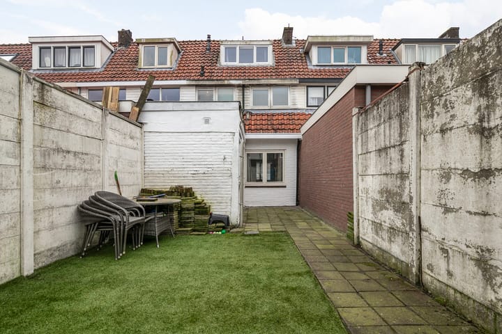 Foto 30 van Spechtstraat 57