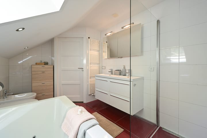 Foto 25 van John F. Kennedylaan 241