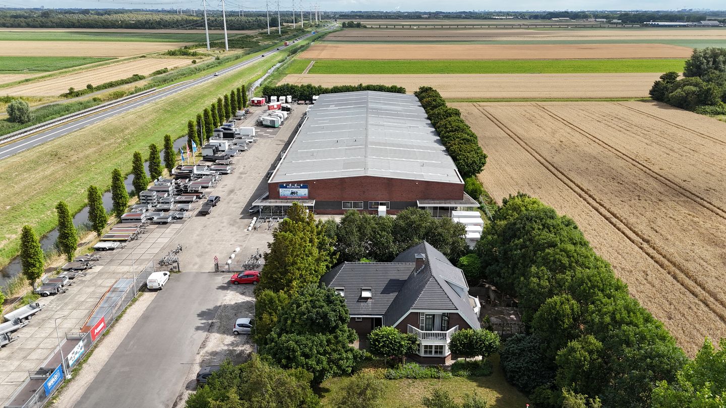 View photo 2 of Venneperweg 1037-B