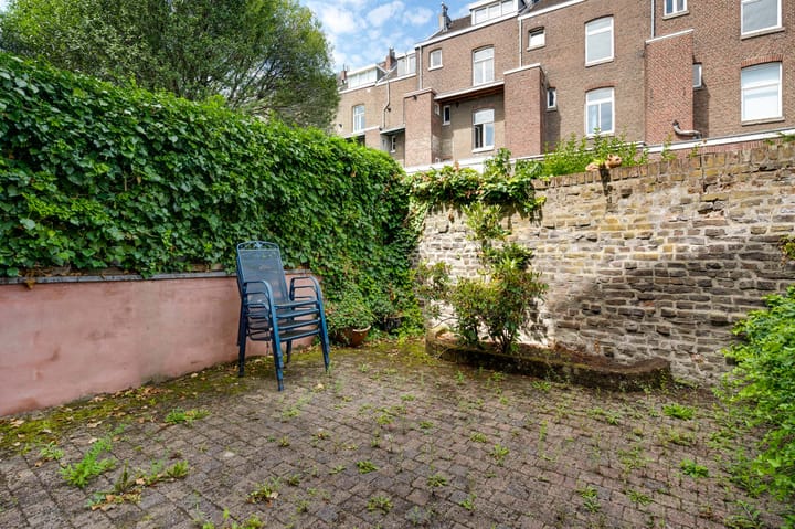 Foto 4 van Charles Vos-cour 4