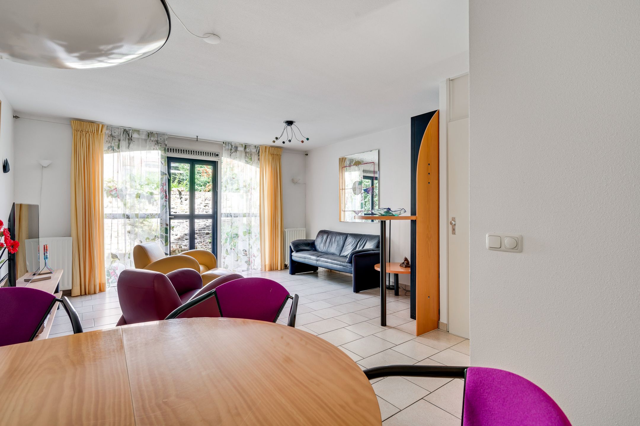 Foto 6 van Charles Vos-cour 4