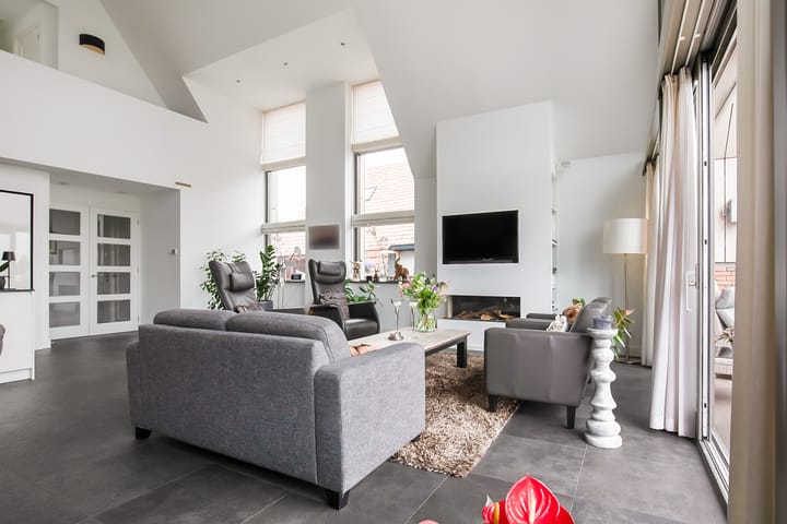 Foto 23 van Aalsmeerderdijk 674-G