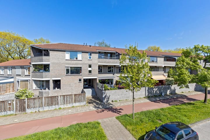 Wethouder van Eschstraat 141