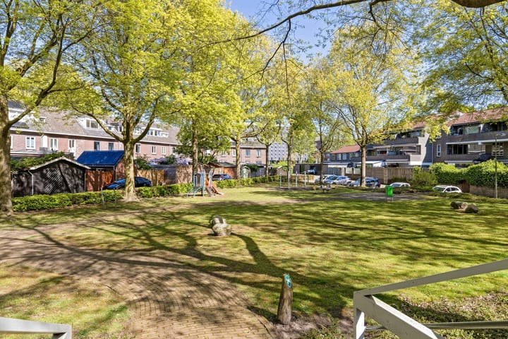 Foto 30 van Wethouder van Eschstraat 141