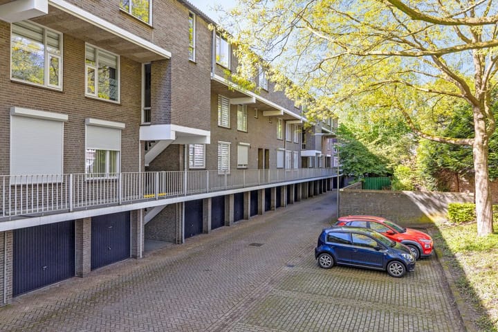 Foto 31 van Wethouder van Eschstraat 141