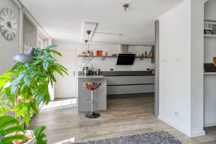 Foto 15 van Michiel de Ruijtersingel 9