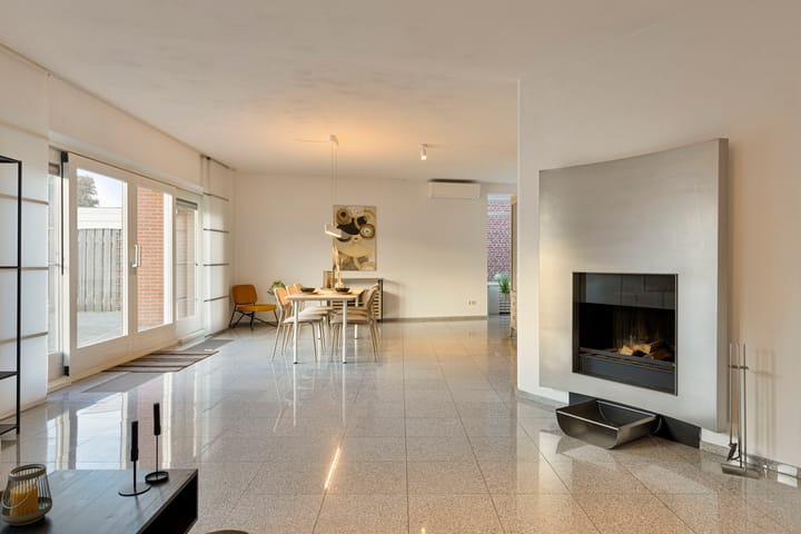 Photo 15 of Onze Lieve Vrouwedijk 17