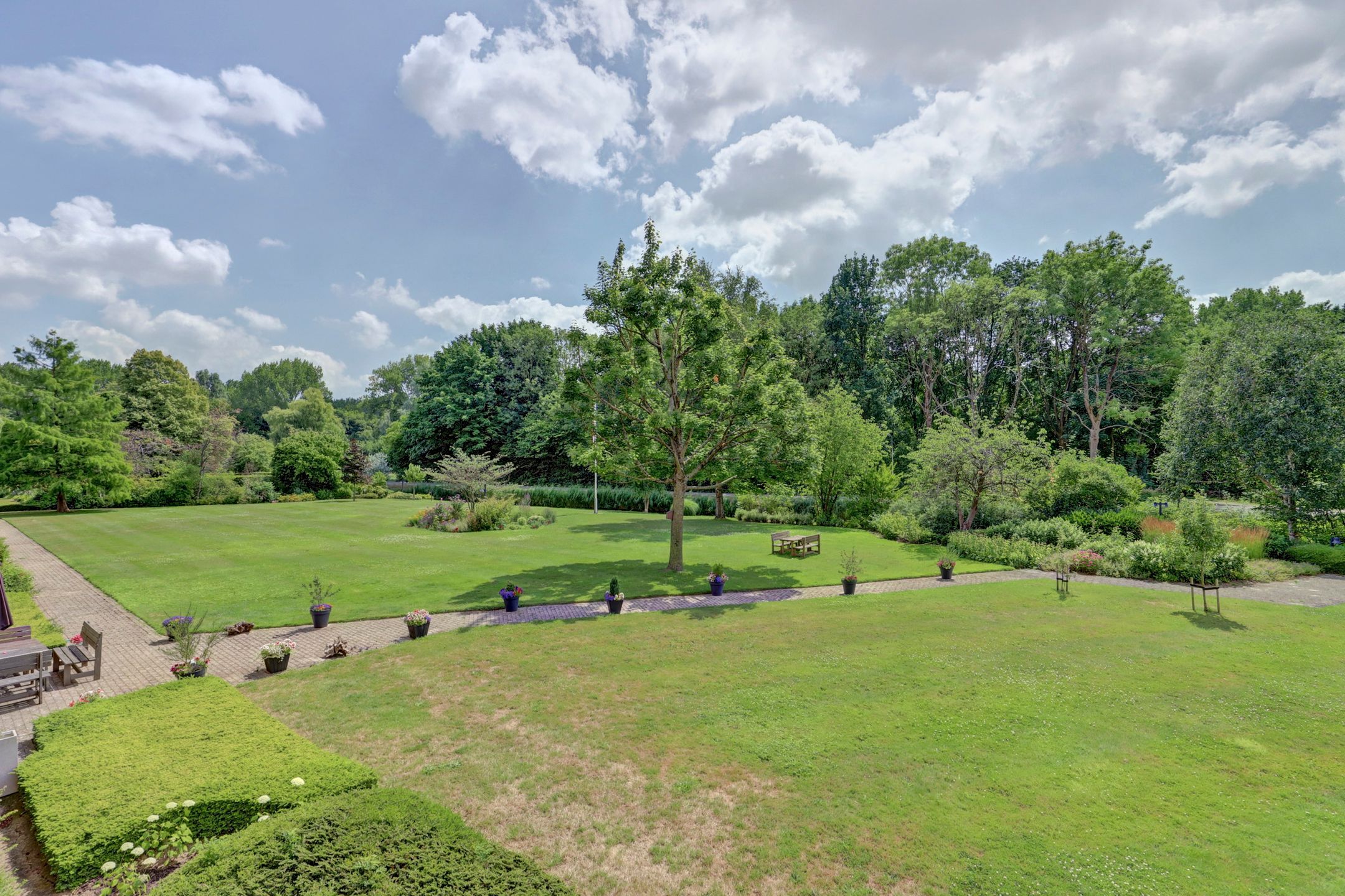 Foto 12 van Kloosplantsoen 445