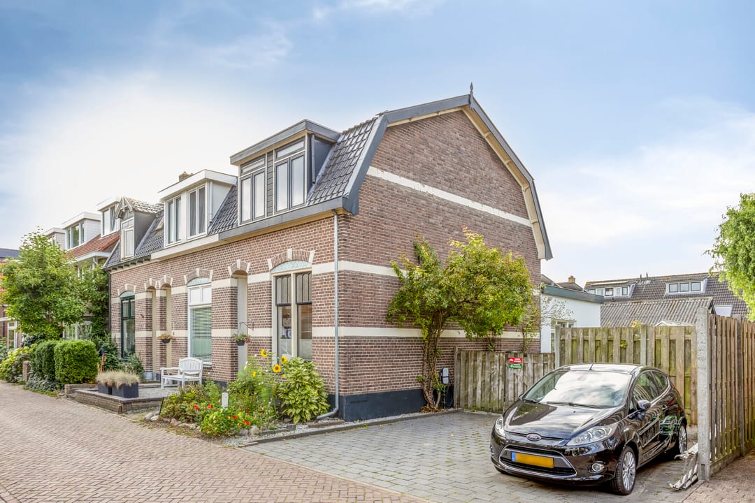 Foto 46 van Vonderstraat 37