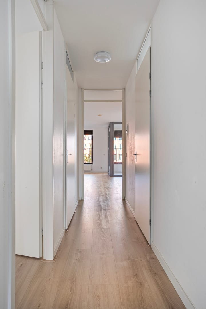 Foto 4 van Simon Carmiggelthof 46