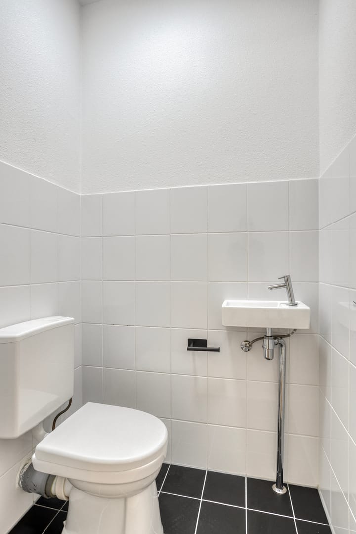 Foto 5 van Simon Carmiggelthof 46