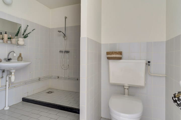 Photo 19 of Pasteurstraat 33