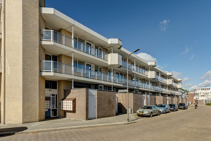 Photo 28 of Pasteurstraat 33