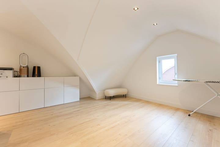 Foto 23 van W.M. Dudokstraat 40