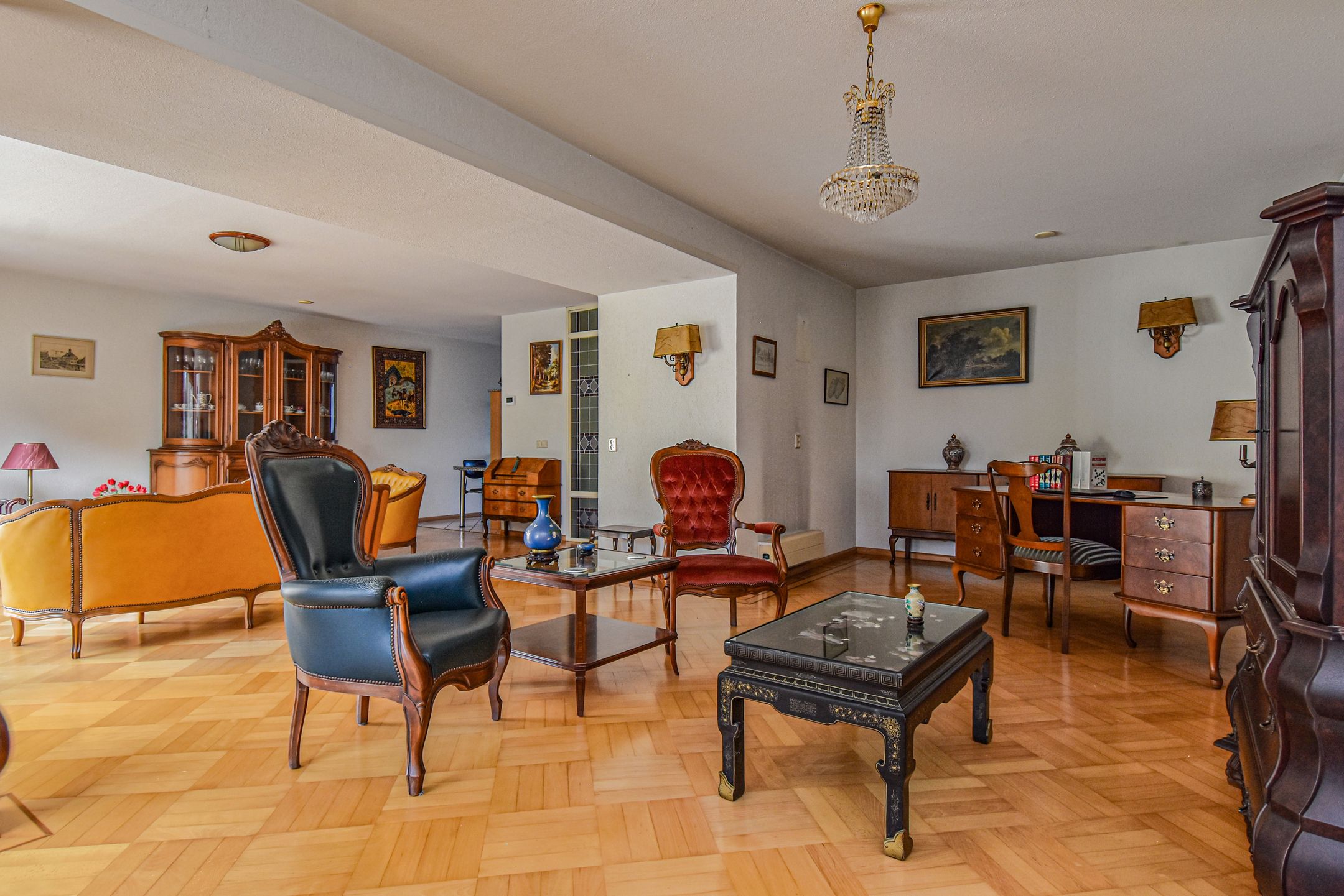 Photo 3 of Zenobiagang 77