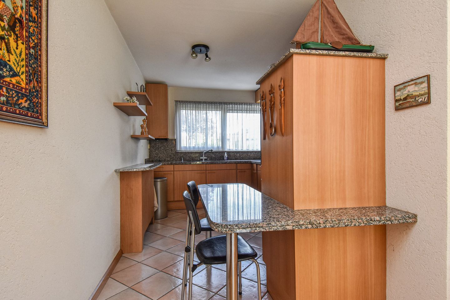 Photo 14 of Zenobiagang 77