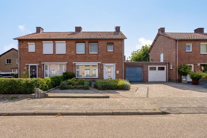 Foto 2 van Maasstraat 61