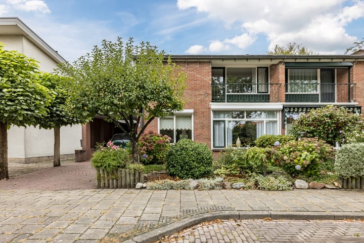 Foto 2 van Beatrixstraat 8