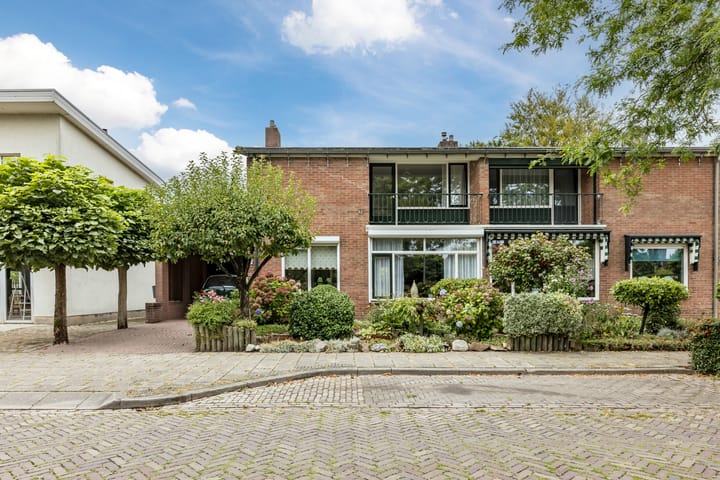 Foto 3 van Beatrixstraat 8