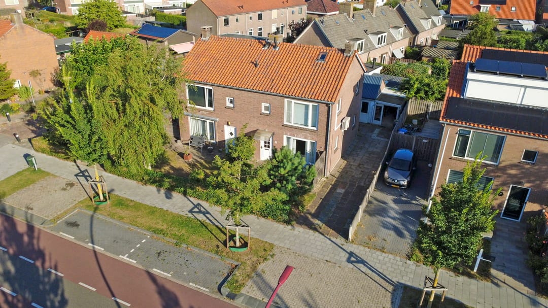 Photo 37 of Hoogvlietlaan 56