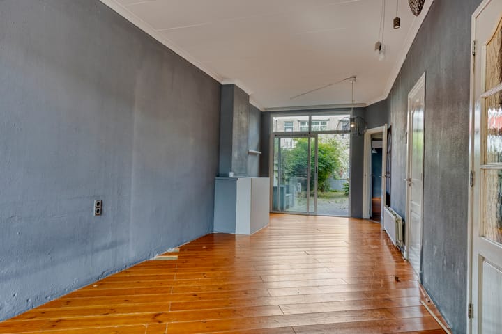 Photo 5 of Jan van Avennesstraat 45-A