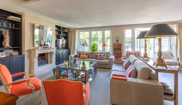 Photo 2 of Zevenend 10-B