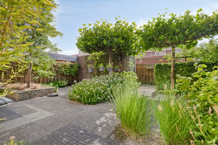 Photo 5 of Golden Delicioushof 6