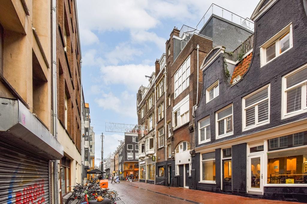 Foto 2 van Lange Leidsedwarsstraat 9-B1