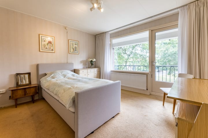 Photo 33 of Beatrixstraat 8