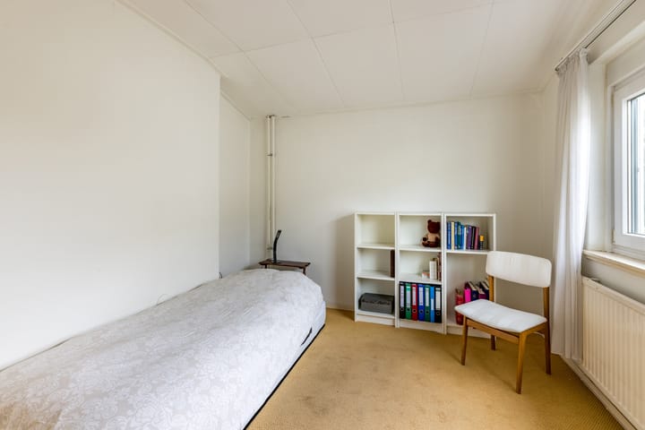 Photo 36 of Beatrixstraat 8