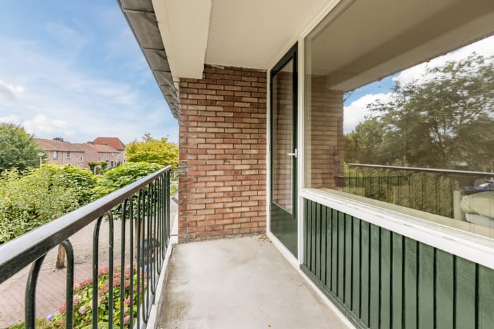 Photo 49 of Beatrixstraat 8