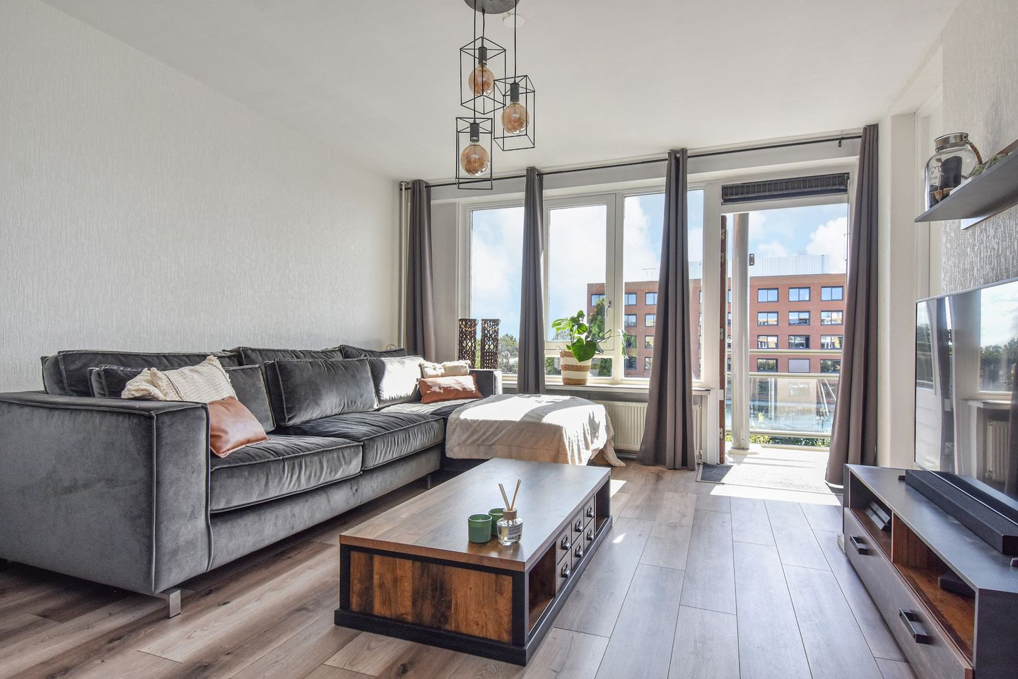 Foto 20 van Gravin Juliana van Stolberglaan 271