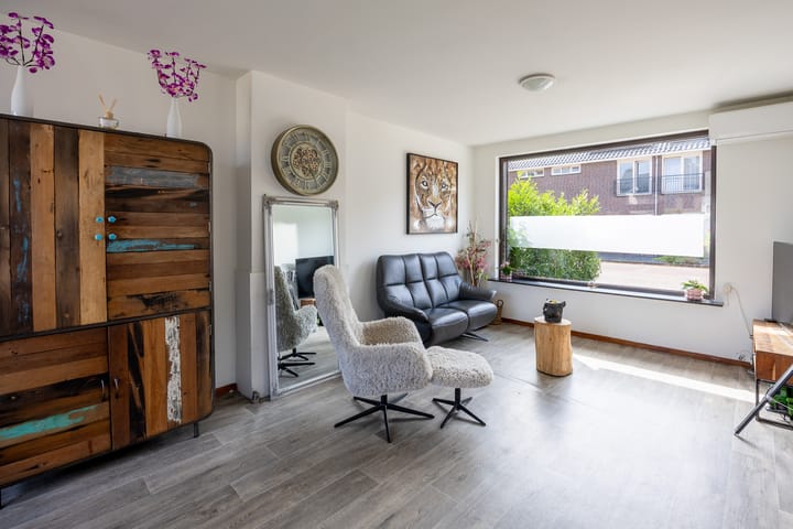 Foto 9 van Christinastraat 10