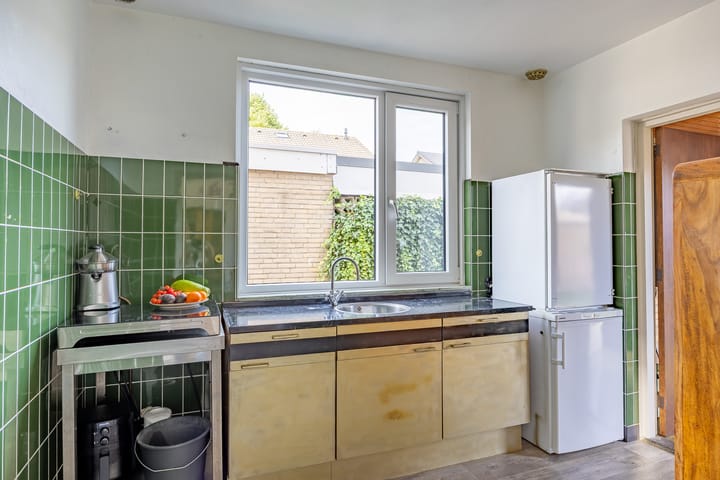 Foto 13 van Christinastraat 10