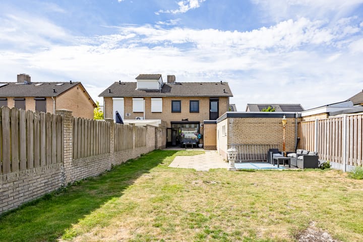 Foto 25 van Christinastraat 10