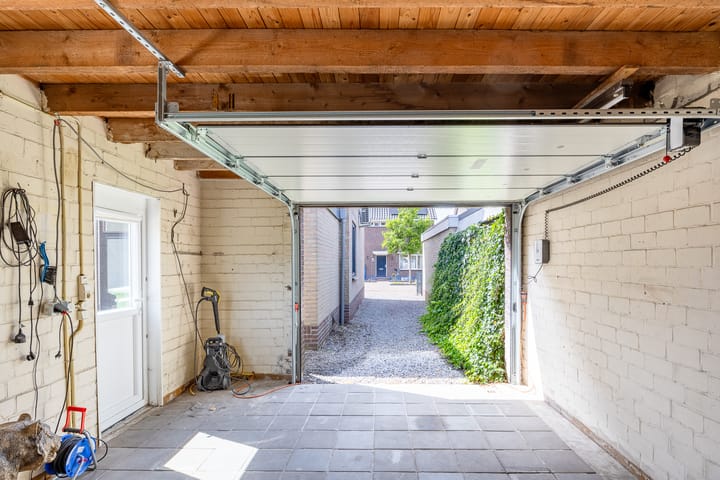 Foto 31 van Christinastraat 10