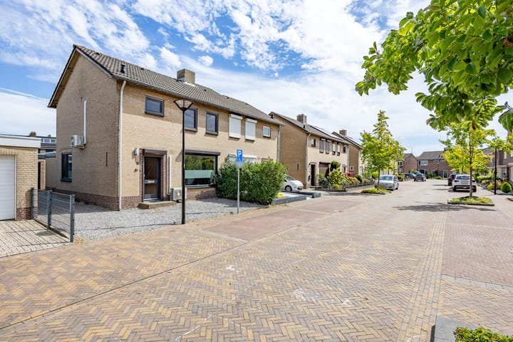 Foto 32 van Christinastraat 10