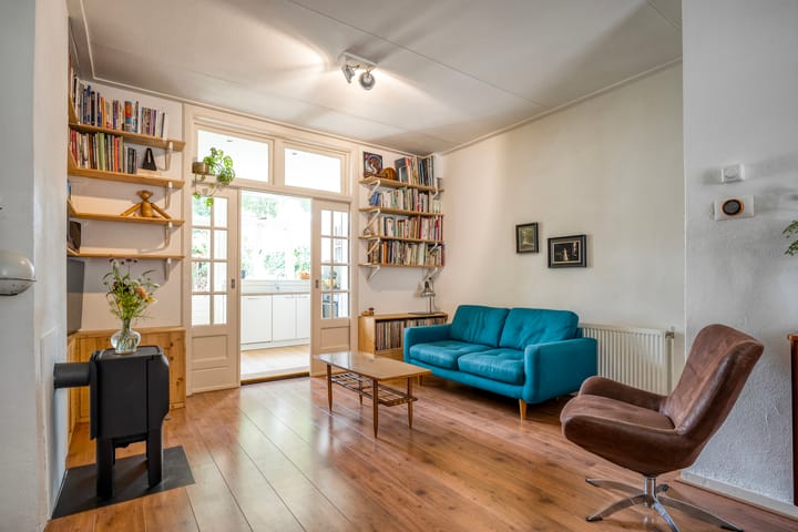 Foto 3 van Van der Laenstraat 11