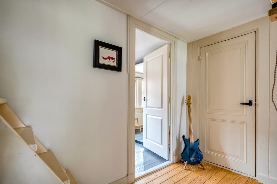 Photo 17 of Van der Laenstraat 11