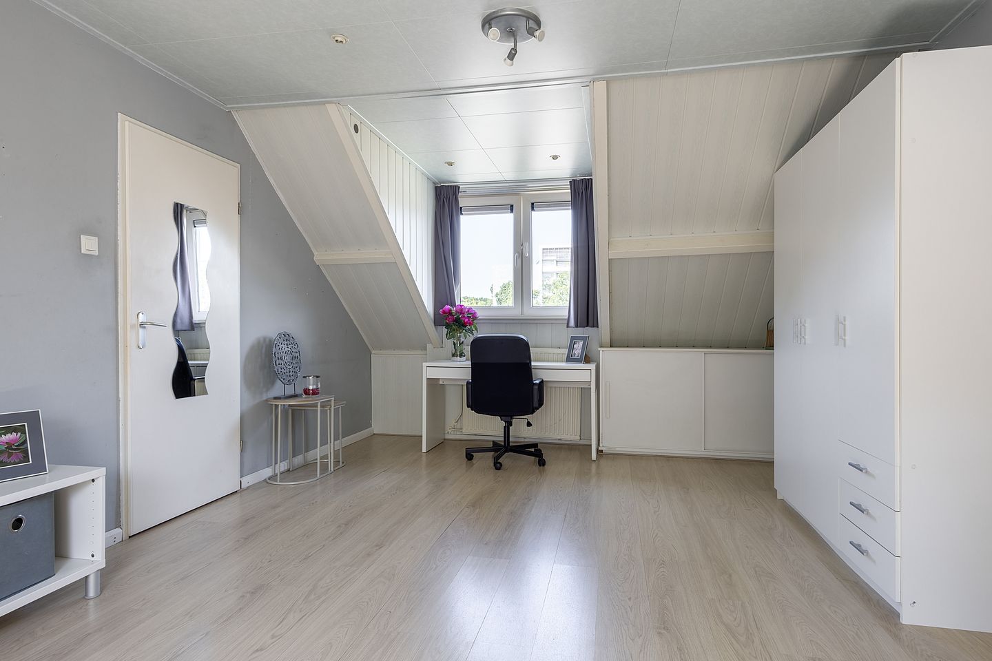 Foto 25 van Beneluxlaan 296