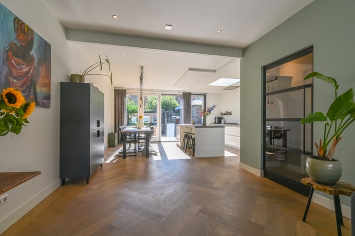 Foto 11 van Croesenstraat 57