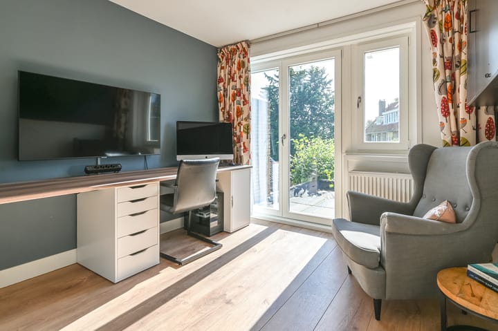 Foto 22 van Croesenstraat 57