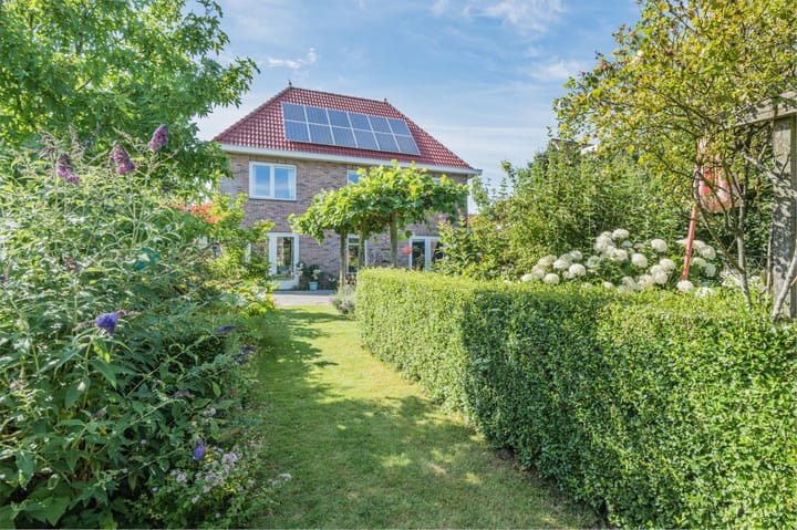 Photo 6 of Schoolstraat 69