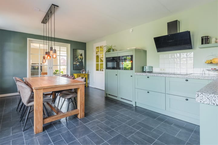 Photo 22 of Schoolstraat 69