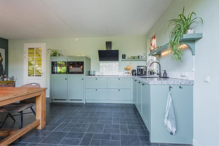 Photo 23 of Schoolstraat 69