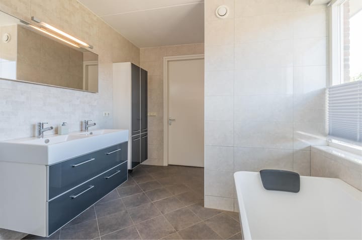 Photo 33 of Schoolstraat 69