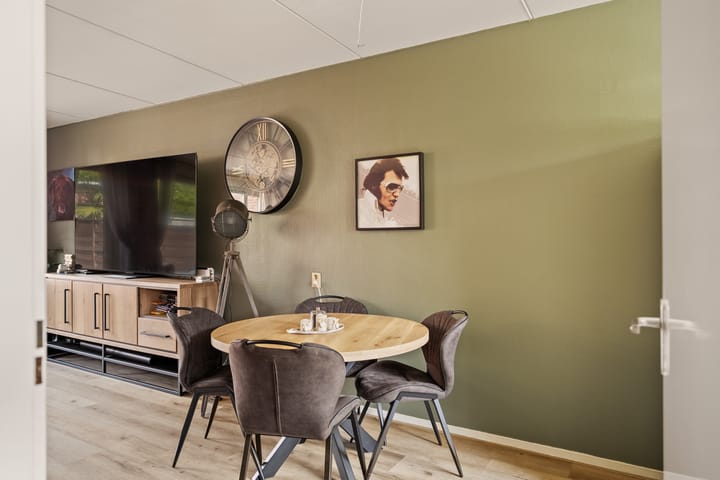 Foto 4 van Titanium 40